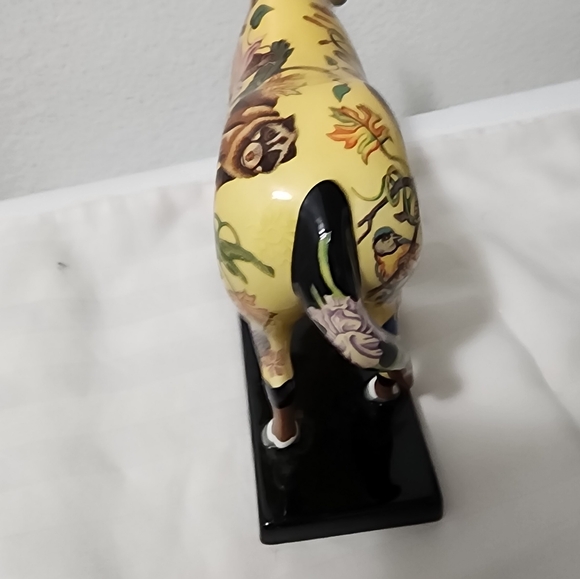 Colorful Horse Figurine Set - Picture 6 of 11